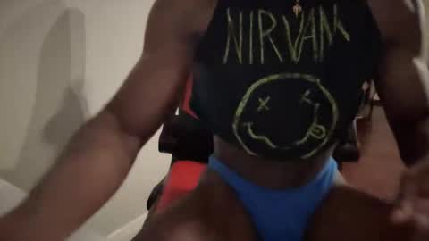 Snapshot of maskedmanblacc chatting on 10-13-25, 04:01 maskedmanblacc online show from 10-13-25, 04:01