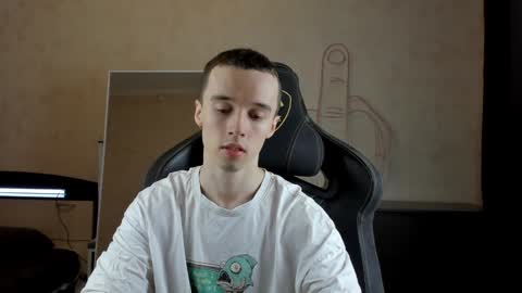 Snapshot of mason_warhol chatting on 01-07-25, 10:52 Mason online show from 01-07-25, 10:52