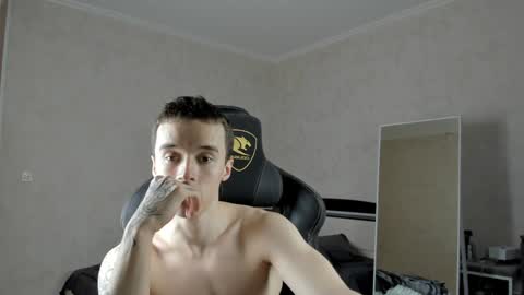 Snapshot of mason_warhol chatting on 01-31-25, 02:49 Mason online show from 01-31-25, 02:49