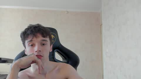 Snapshot of mason_warhol chatting on 07-24-26, 03:21 Mason online show from 07-24-26, 03:21
