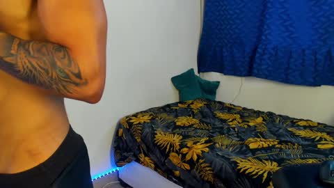Snapshot of massatgeserotics chatting on 01-10-25, 11:29 I Am Odin  online show from 01-10-25, 11:29