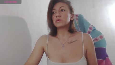 Snapshot of massielferretis chatting on 01-28-25, 08:36 massiel ferreti online show from 01-28-25, 08:36