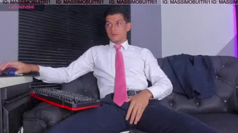 I am Massimo online show from 04-13-26, 12:49