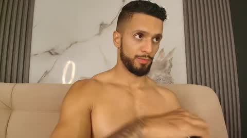 massimo_greco2 online show from 05-19-26, 10:27