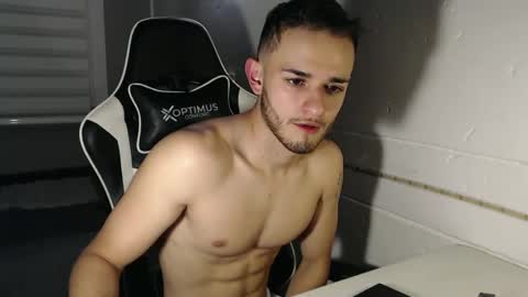 Snapshot of massimo_jiovano chatting on 02-11-25, 11:44 massimo online show from 02-11-25, 11:44