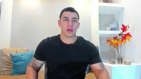 Snapshot of massimocontie_ chatting on 01-03-25, 12:52 Massimo Contie online show from 01-03-25, 12:52