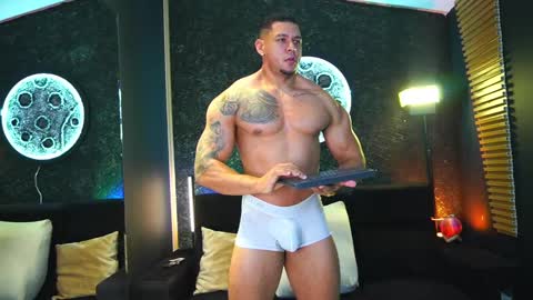 massimowalton2 online show from 03-09-25, 12:53