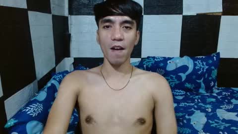 Snapshot of massive_boner02 chatting on 11-15-25, 08:27 massive_boner02 online show from 11-15-25, 08:27