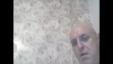 Snapshot of massivecock1980604187 chatting on 10-10-25, 05:01 massivecock1980604187 online show from 10-10-25, 05:01