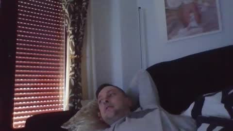 Snapshot of massuk04 chatting on 04-01-26, 09:54 massuk04 online show from 04-01-26, 09:54