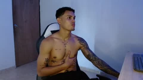 master_black777 online show from 04-21-26, 02:23