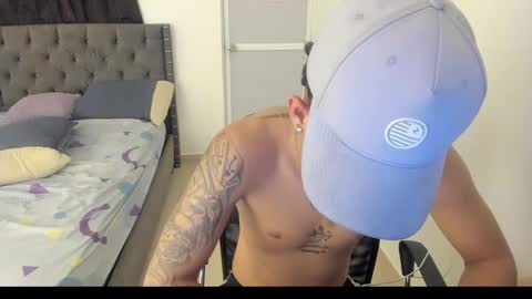 master_boy28 online show from 10-14-25, 02:45