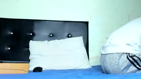 Snapshot of master_dominant_777 chatting on 11-30-25, 09:08 master_dominant_777 online show from 11-30-25, 09:08