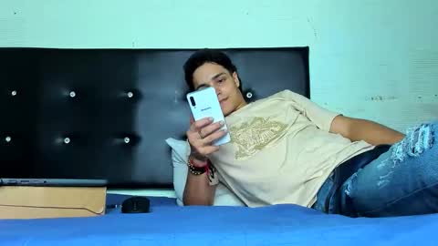 Snapshot of master_dominant_777 chatting on 12-21-25, 02:41 master_dominant_777 online show from 12-21-25, 02:41