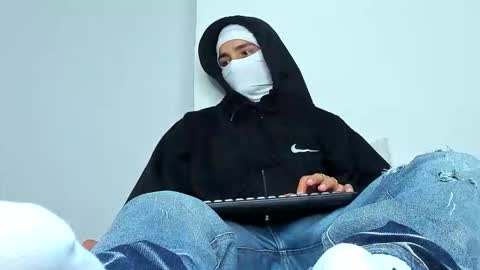 Snapshot of master_dominant_777 chatting on 02-13-26, 01:12 master_dominant_777 online show from 02-13-26, 01:12