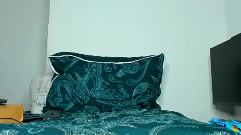 Snapshot of master_dominant_777 chatting on 06-13-26, 10:18 master_dominant_777 online show from 06-13-26, 10:18