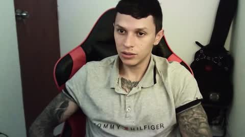 Snapshot of masterdave7 chatting on 10-26-25, 01:39 Dave online show from 10-26-25, 01:39