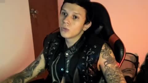 Snapshot of masterdave7 chatting on 04-09-26, 11:21 Dave online show from 04-09-26, 11:21