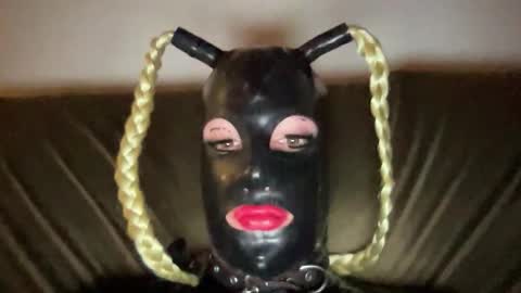 mastergolem online show from 03-06-26, 07:54