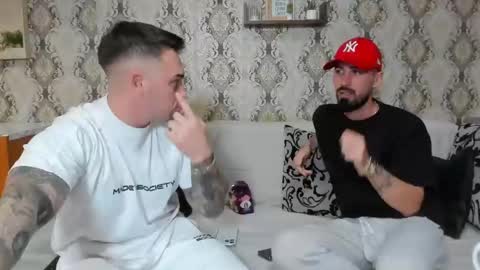 Jon online show from 01-08-25, 07:56