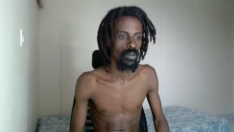 Snapshot of masterr_bate chatting on 09-15-25, 02:39 Marl online show from 09-15-25, 02:39