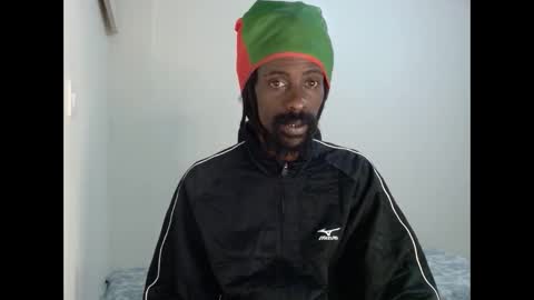 Snapshot of masterr_bate chatting on 09-21-25, 02:57 Marl online show from 09-21-25, 02:57