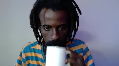 Snapshot of masterr_bate chatting on 10-06-25, 11:29 Marl online show from 10-06-25, 11:29