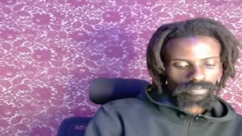 Snapshot of masterr_bate chatting on 10-11-25, 08:29 Marl online show from 10-11-25, 08:29