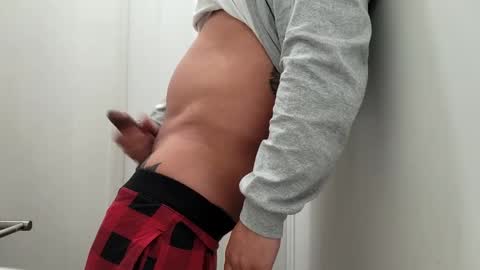 Snapshot of masters1111 chatting on 01-19-25, 09:55 masters1111 online show from 01-19-25, 09:55