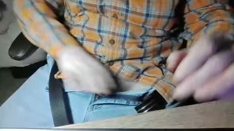 Snapshot of masters_bank chatting on 11-26-25, 01:17 masters_bank online show from 11-26-25, 01:17