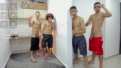 Snapshot of masters_sexx chatting on 01-31-25, 02:39 Team Cris Darwin- Fernando- Stiven- David online show from 01-31-25, 02:39