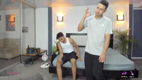 Snapshot of masters_sexx chatting on 09-28-25, 11:26 Team Cris Darwin- Fernando- Stiven- David online show from 09-28-25, 11:26