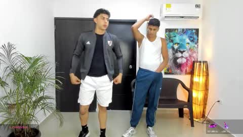 Snapshot of masters_sexx chatting on 11-06-25, 11:11 Team Cris Darwin- Fernando- Stiven- David online show from 11-06-25, 11:11