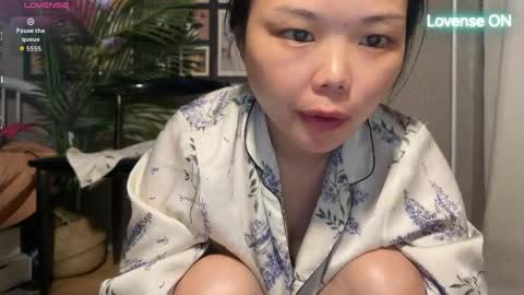 Snapshot of masubaby chatting on 05-08-26, 01:33 SuSu online show from 05-08-26, 01:33