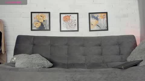 Snapshot of mateo_hunter chatting on 12-03-25, 02:08 MATEO HUNTER online show from 12-03-25, 02:08