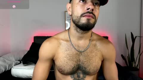 Snapshot of mateobaer_ chatting on 03-29-26, 01:11 Mateo Baer online show from 03-29-26, 01:11