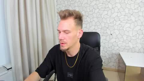 MateoBenjamin online show from 02-10-25, 06:24