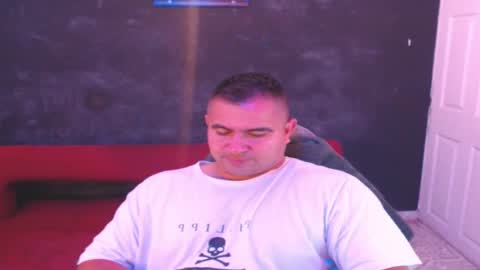 Mateo online show from 08-06-26, 01:35