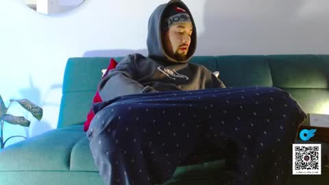 STRURIBE ON INSTAGRAM online show from 11-17-25, 06:30