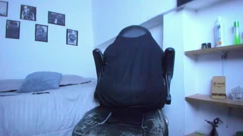 Snapshot of mathews_19 chatting on 03-30-26, 03:13 Teo online show from 03-30-26, 03:13