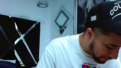 Mathews online show from 02-26-25, 11:41