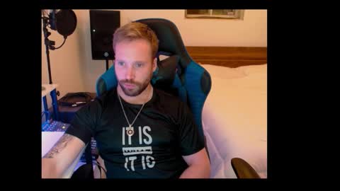 Math online show from 01-10-26, 04:36