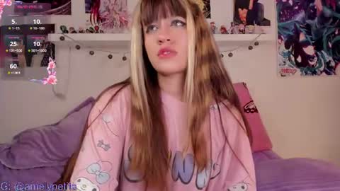 Mathilda Lapetite online show from 07-12-26, 02:02