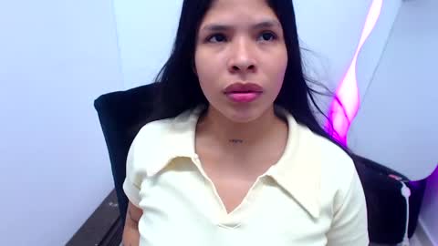 Snapshot of mati0421 chatting on 05-23-26, 02:39 Mati04 online show from 05-23-26, 02:39