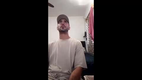 Snapshot of matias225425 chatting on 03-27-26, 01:44 matias225425 online show from 03-27-26, 01:44