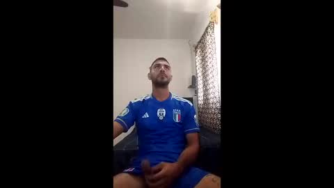 Snapshot of matias225425 chatting on 03-28-26, 04:50 matias225425 online show from 03-28-26, 04:50