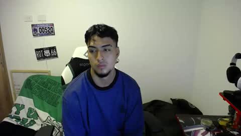 Snapshot of matias_bianco01 chatting on 11-12-25, 02:34 matias online show from 11-12-25, 02:34