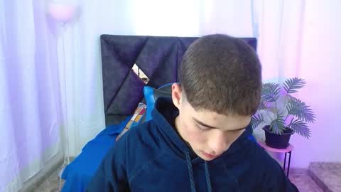 Mati online show from 10-23-25, 01:32