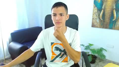 Matias online show from 04-24-26, 01:35