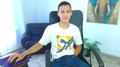 Matias online show from 05-18-26, 01:39